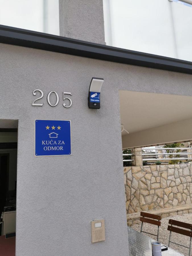 Seaside Slivnica Villa *